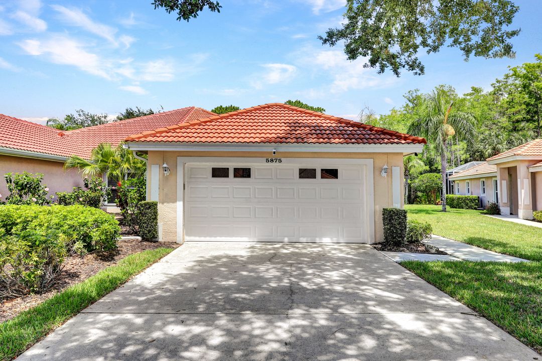 5875 Northridge Dr, Naples, FL 34110