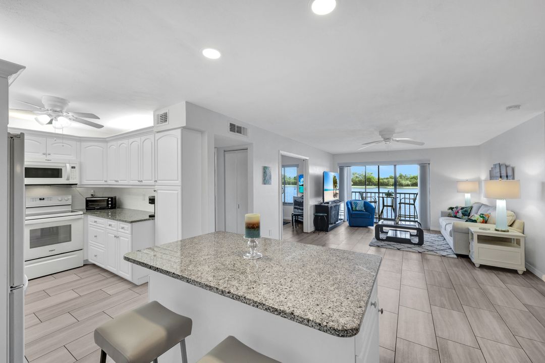 4781 Lakeside Club Blvd #13, Fort Myers, FL 33905