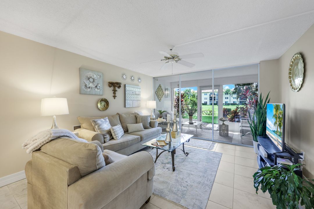 1087 Forest Lakes Dr #107, Naples, FL 34105