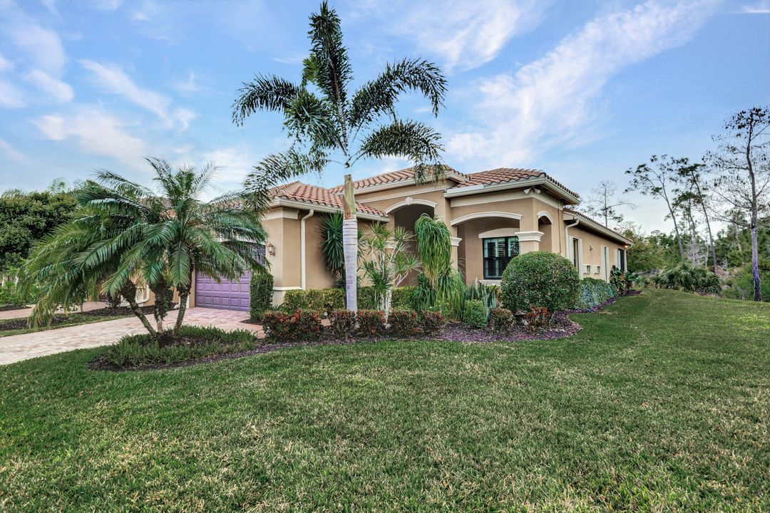 3491 Pacific Dr, Naples, FL 34119