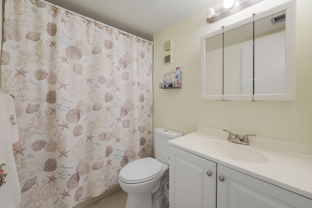 1508 Mainsail Dr #4D, Naples, FL 34114