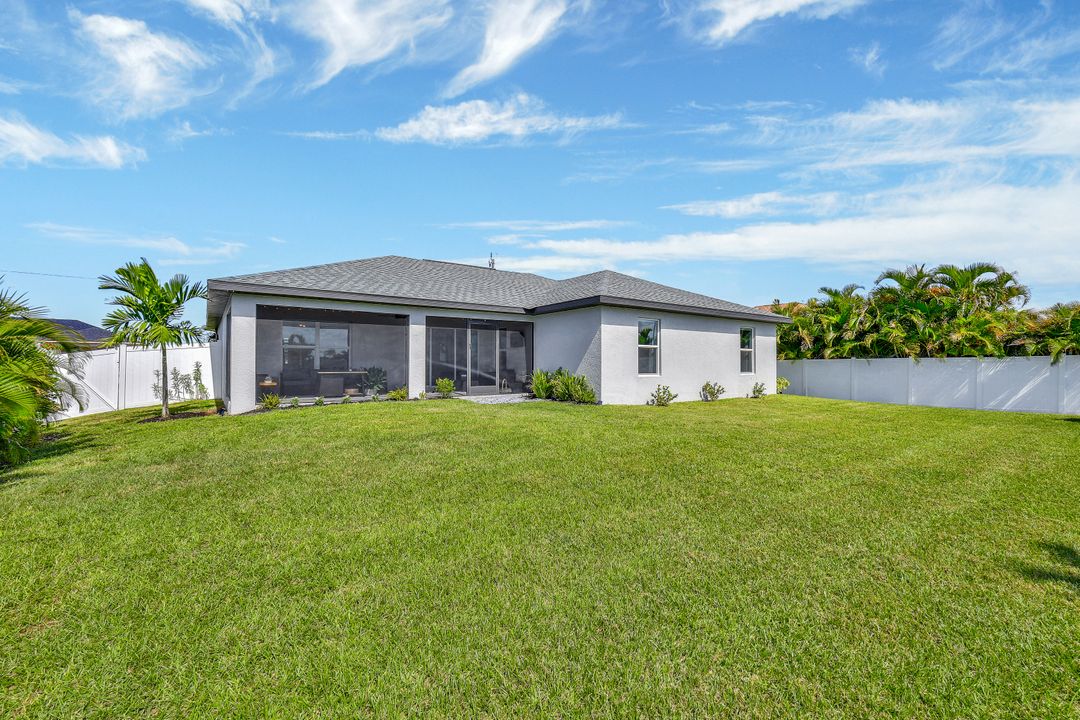 3920 NW 38th St, Cape Coral, FL 33993