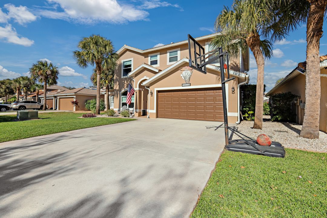 12839 Ivory Stone Loop, Fort Myers, FL 33913