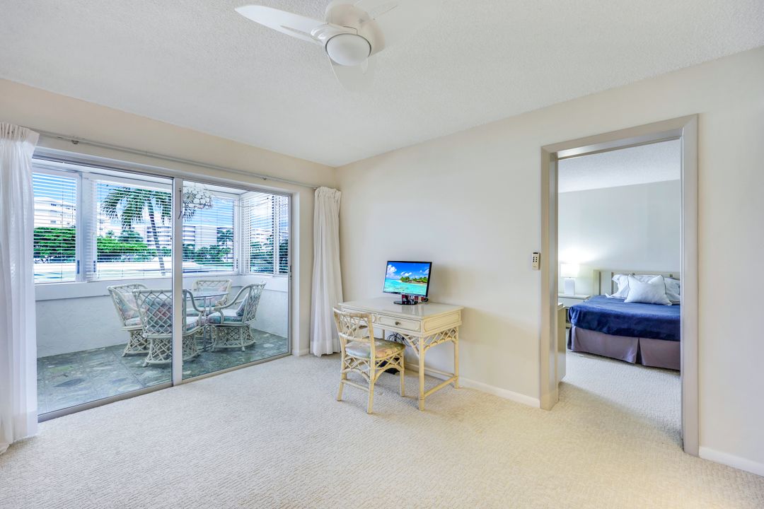 3410 Gulf Shore Blvd N #205, Naples, FL 34103