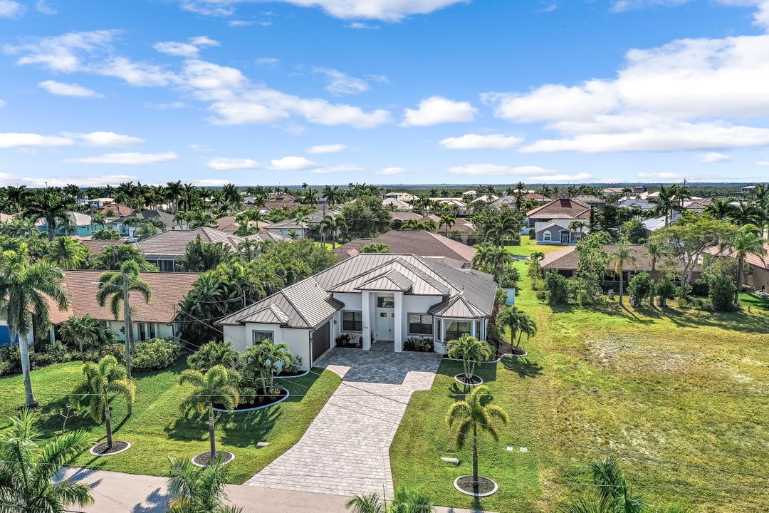 5210 SW 27th Ave, Cape Coral, FL 33914