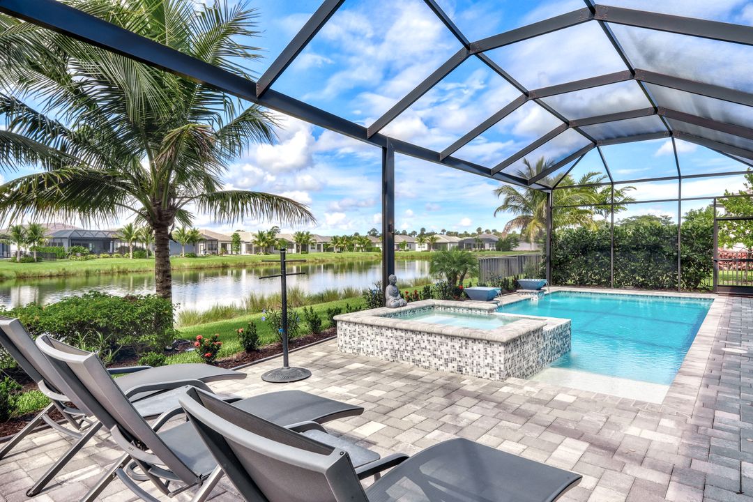 11716 Peony Ter, Naples, FL 34120