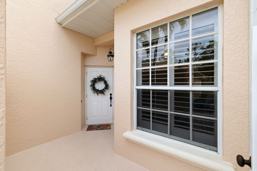 6245 Wilshire Pines Cir  #1302, Naples, FL 34109