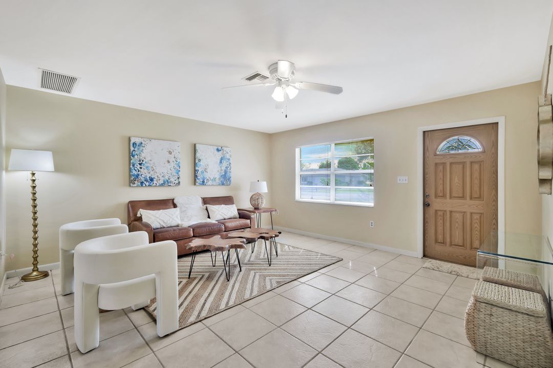 59 2nd St, Bonita Springs, FL 34134