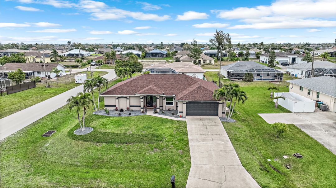 3423 SW 12th Ave, Cape Coral, FL 33914