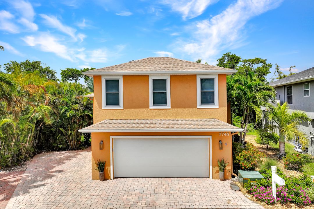 7745 Victoria Cove Ct, Fort Myers, FL 33908