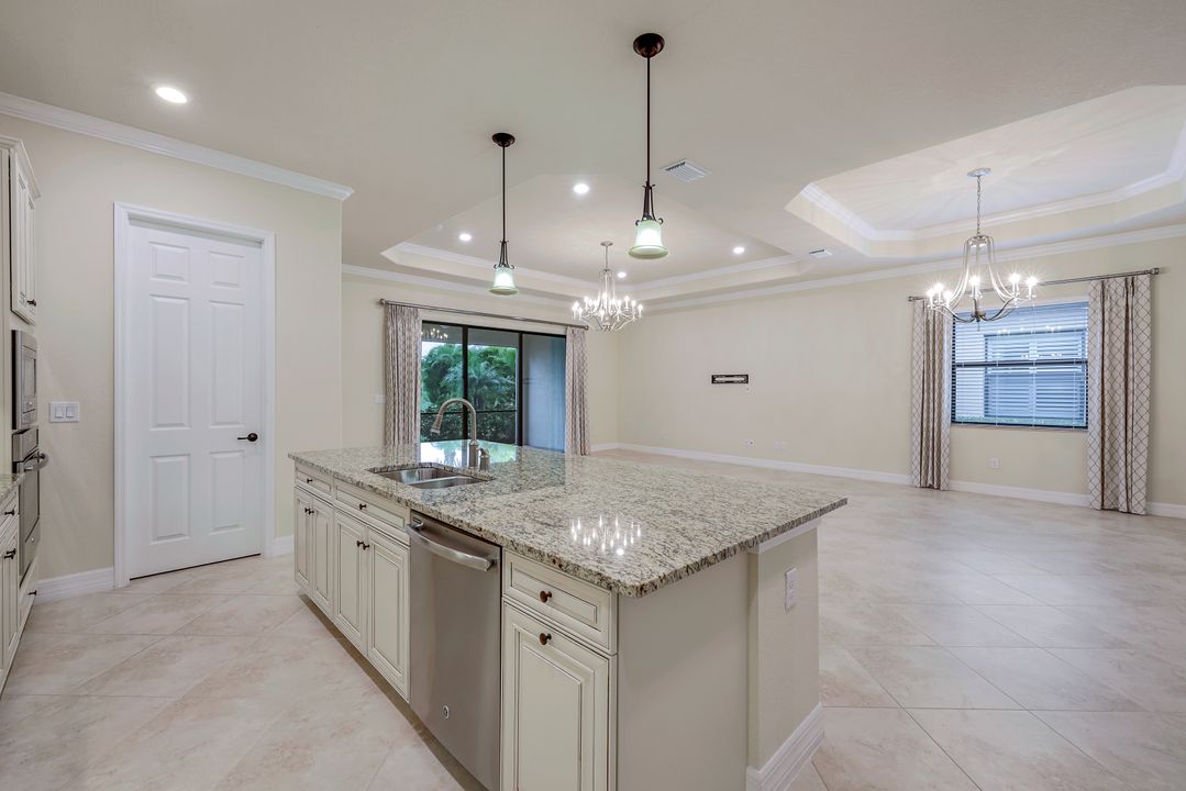 28679 Derry Ct, Bonita Springs, FL 34135