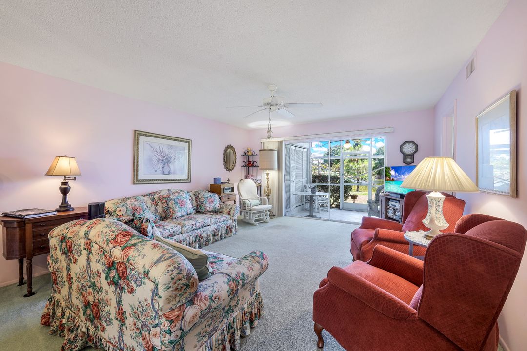 5515 Rattlesnake Hammock Rd #114, Naples, FL 34113