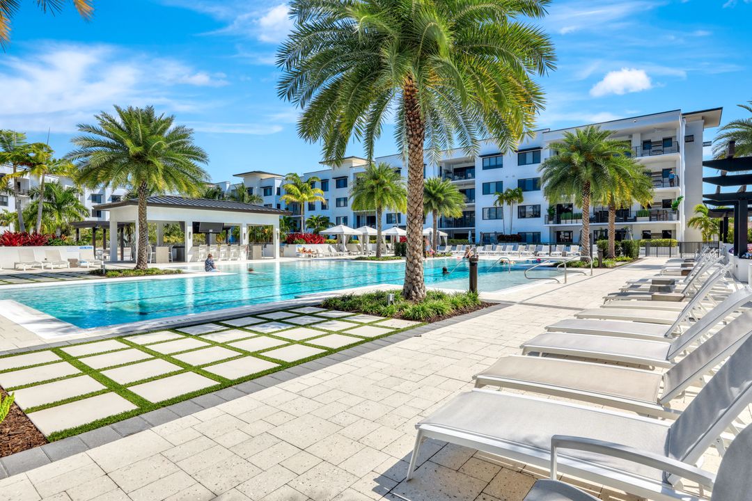 1115 Central Ave #341, Naples, FL 34102