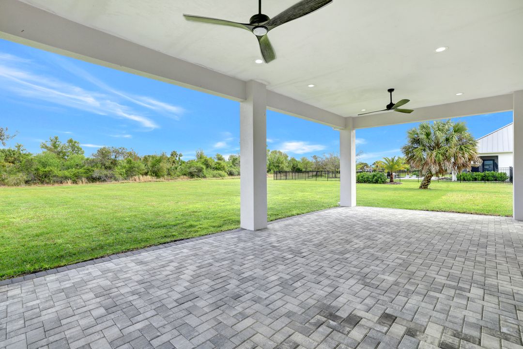 28976 Gin Ln, Punta Gorda, FL 33982