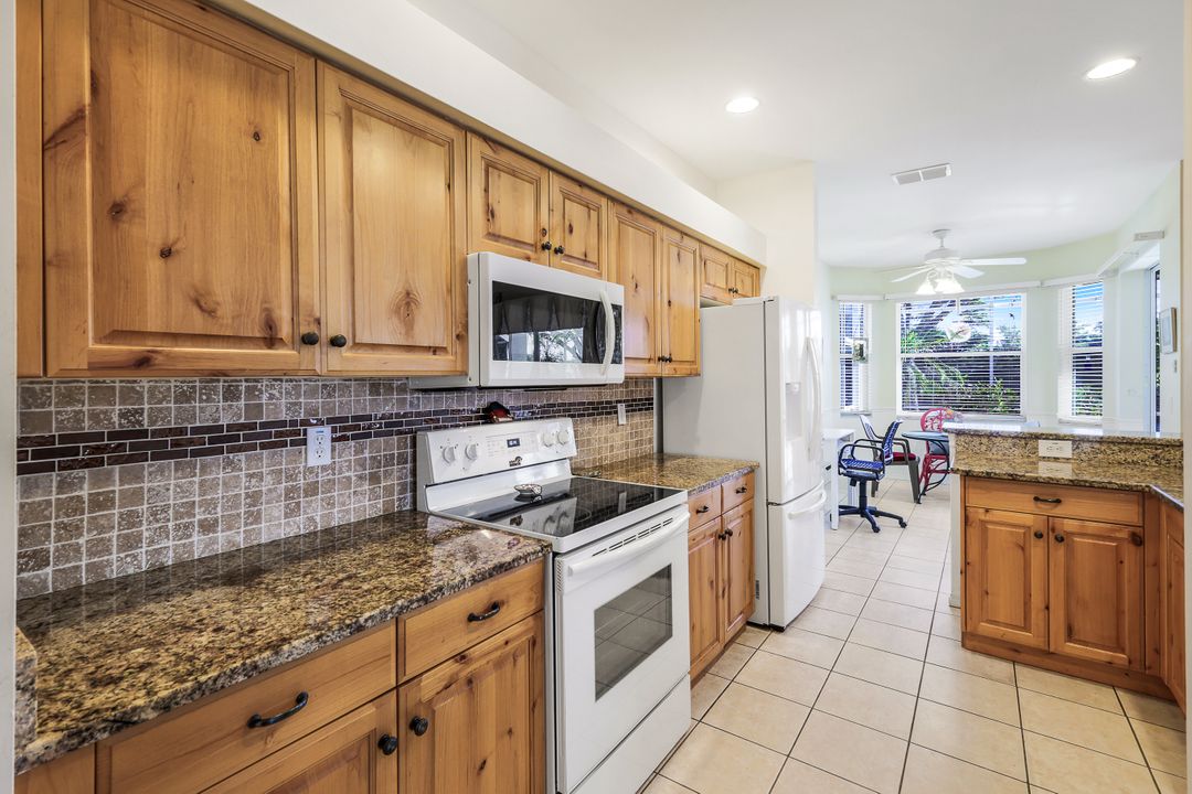 14144 Grosse Pointe Ln, Fort Myers, FL 33919