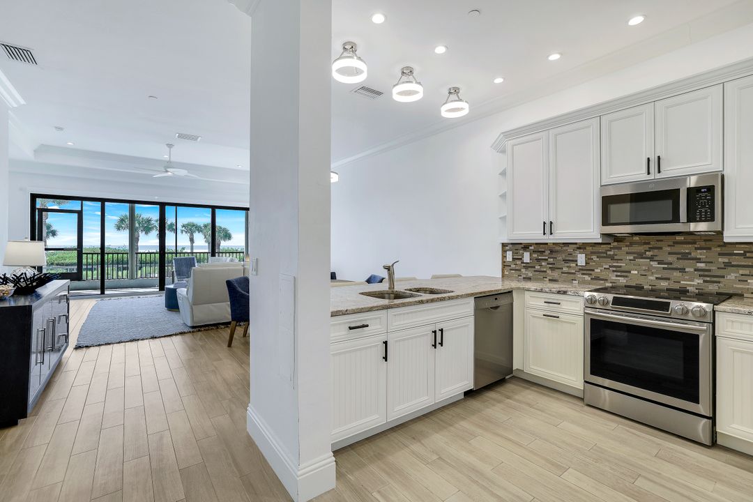 100 N Collier Blvd #107, Marco Island, FL 34145