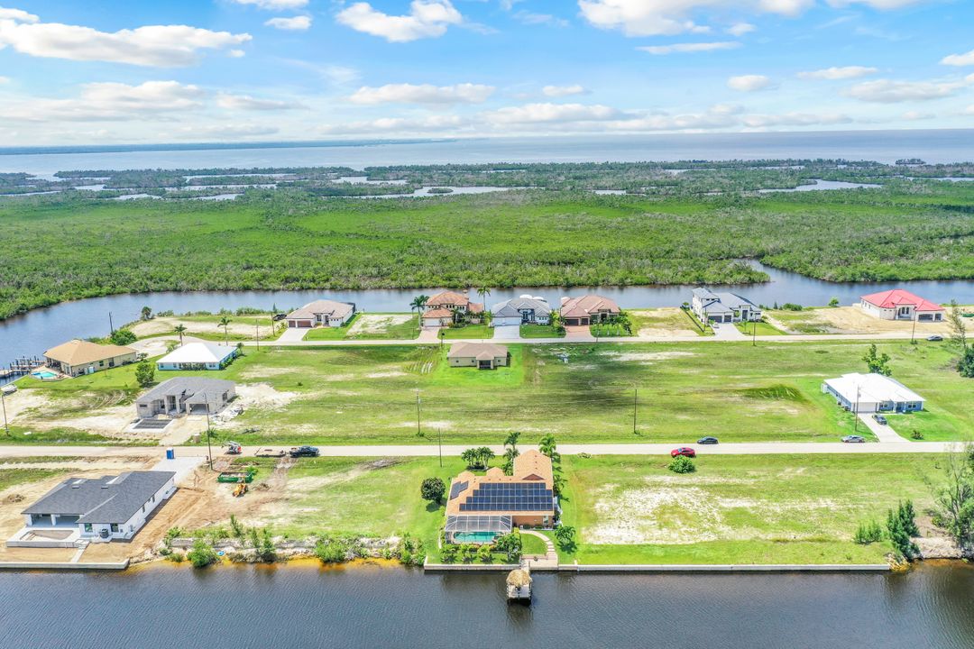 2847 NW 46th Pl, Cape Coral, FL 33993