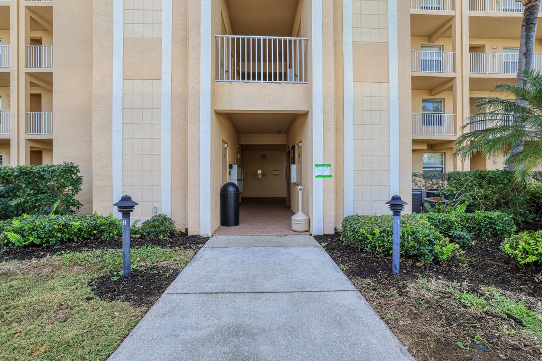 19760 Osprey Cove Blvd  #127, Fort Myers, FL 33967