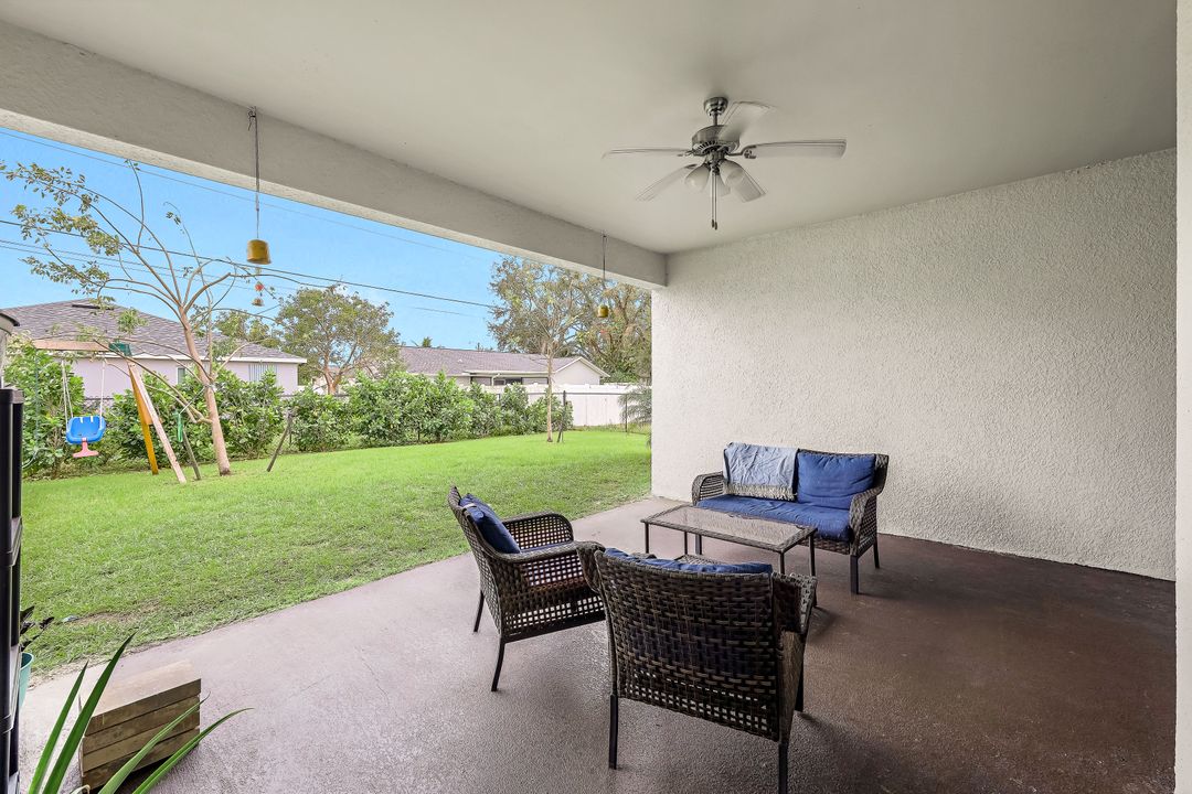 909 SW 7th Ave, Cape Coral, FL 33991