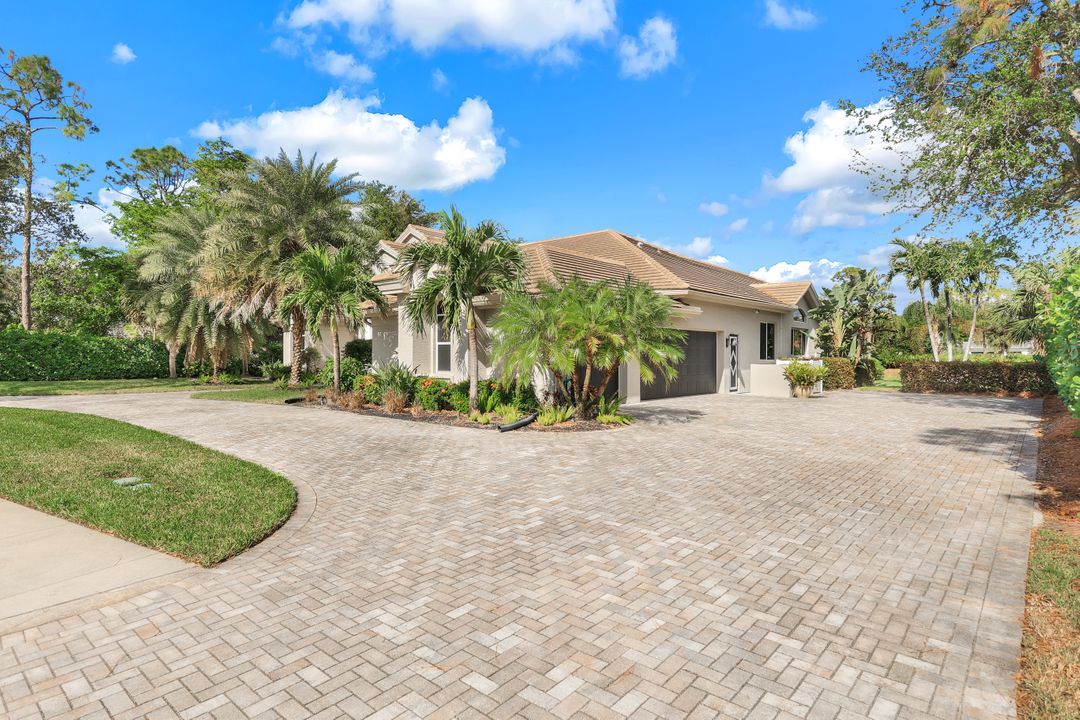 24561 Woodsage Dr, Bonita Springs, FL 34134