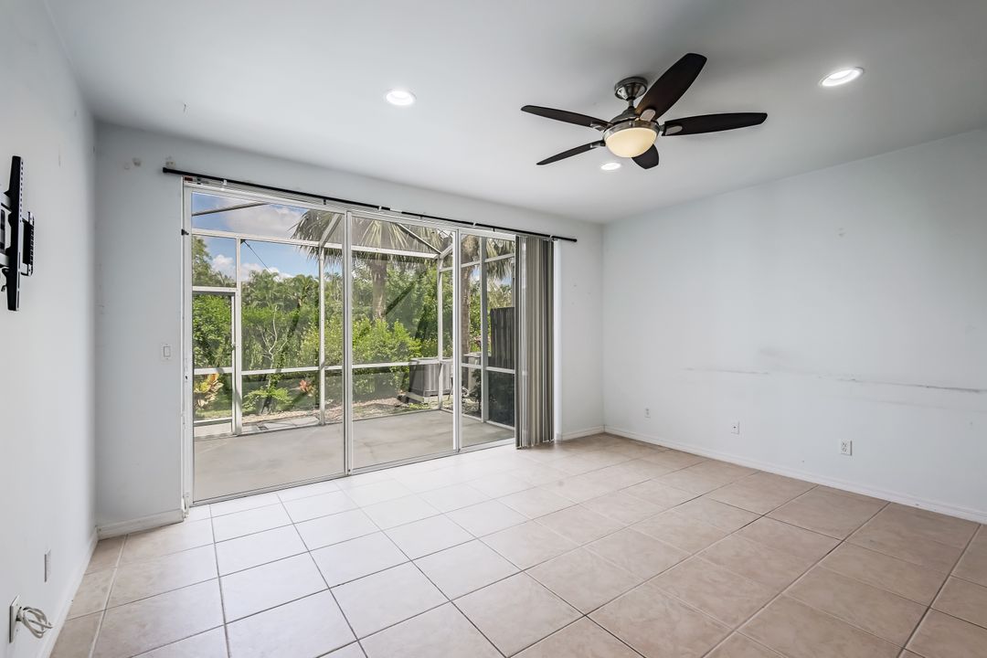 8260 Village Edge Cir  #4, Fort Myers, FL 33919