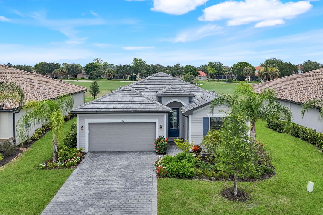 1837 Lema Ct, Naples, FL 34120