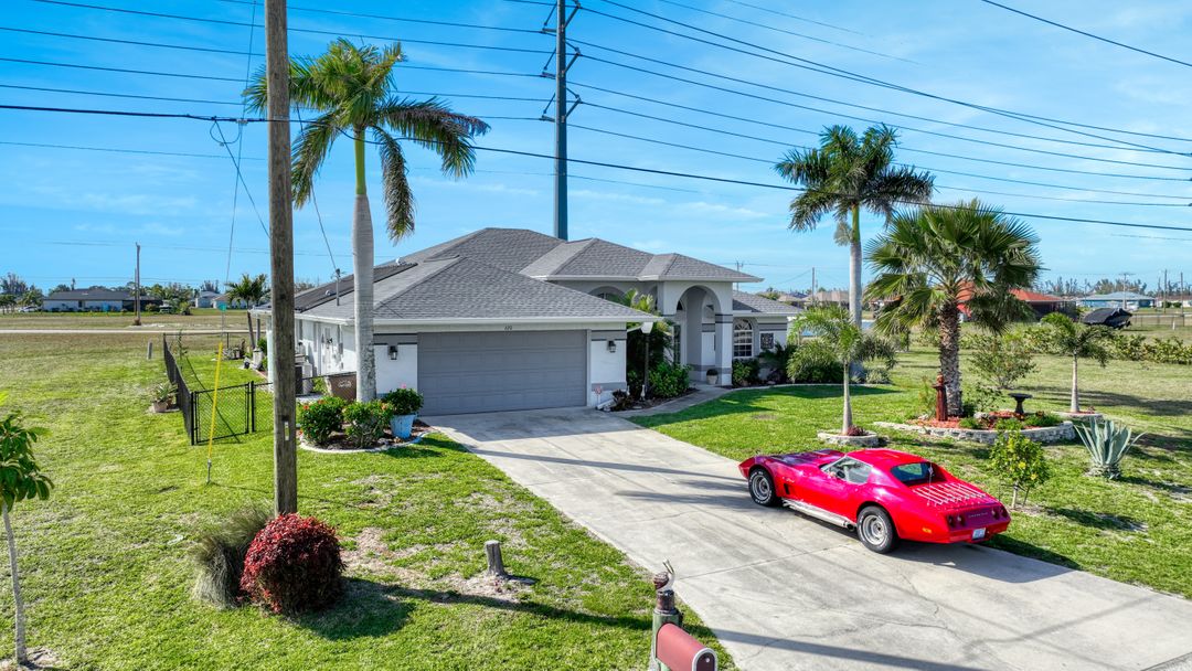 620 NW 24th Ave, Cape Coral, FL 33993