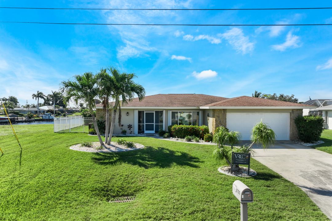 1100 SE 32nd St, Cape Coral, FL 33904