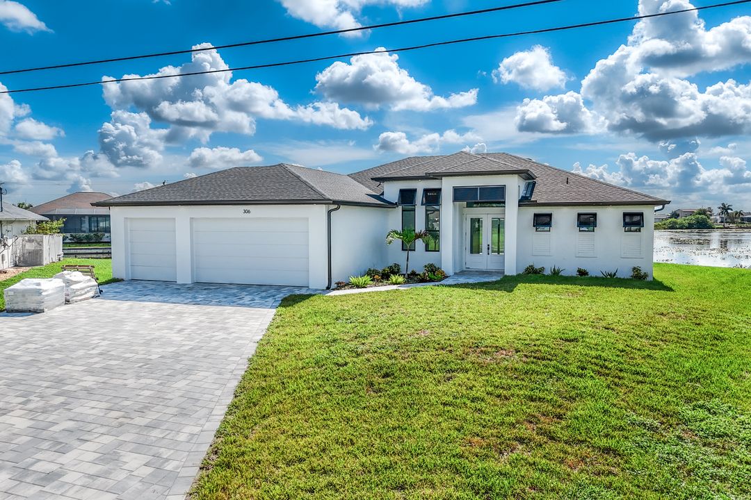 306 NW 13th St, Cape Coral, FL 33993