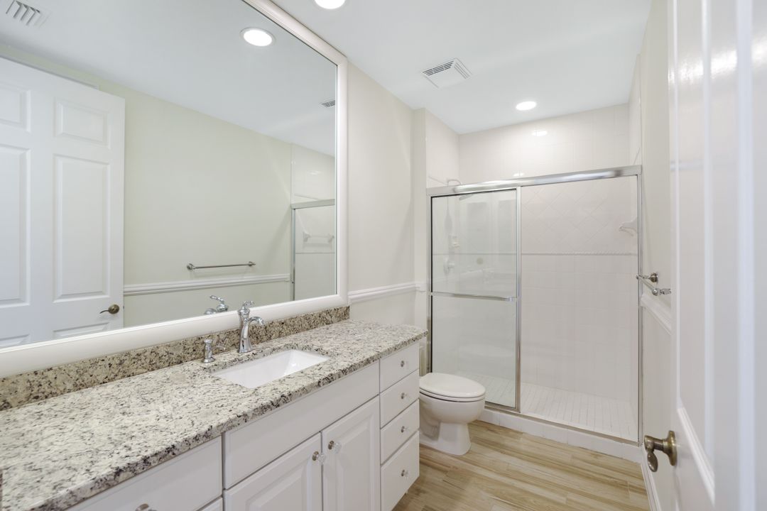 6031 Trophy Dr #201, Naples, FL 34110