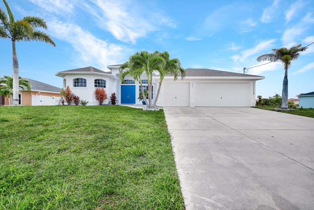 423 NW 8th Terrace, Cape Coral, FL 33993