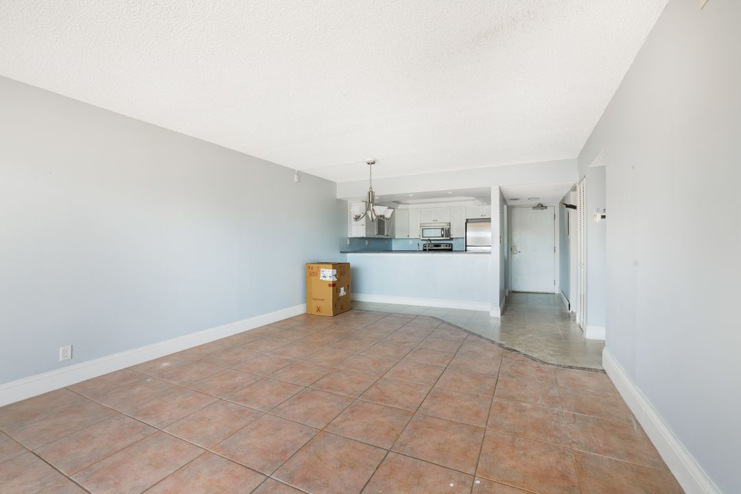 1501 Middle Gulf Dr #H303, Sanibel, FL 33957