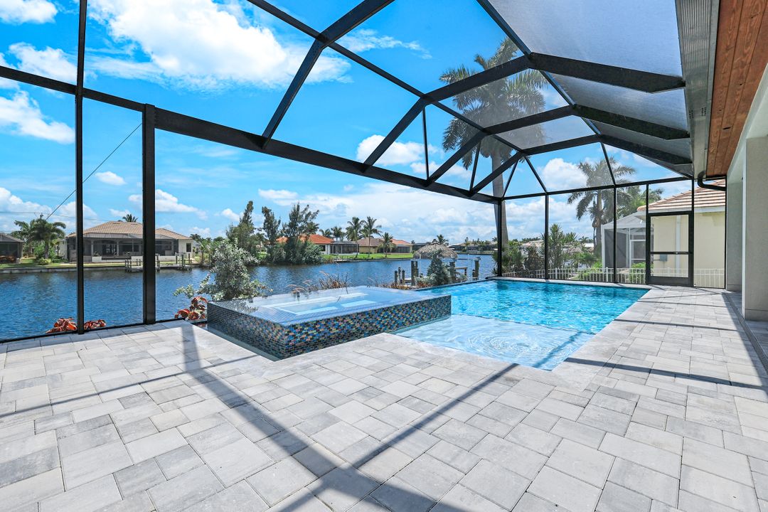 2914 SW 30th St, Cape Coral, FL 33914