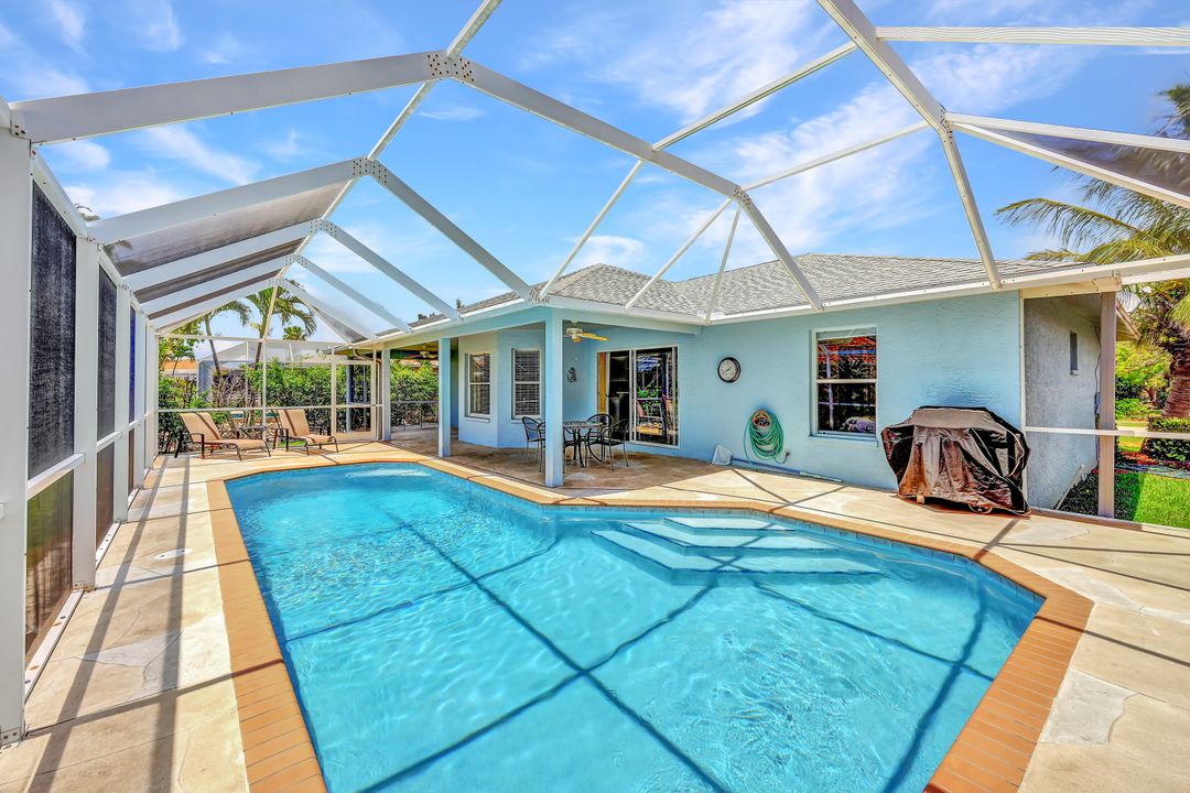 128 Cyrus St, Marco Island, FL 34145