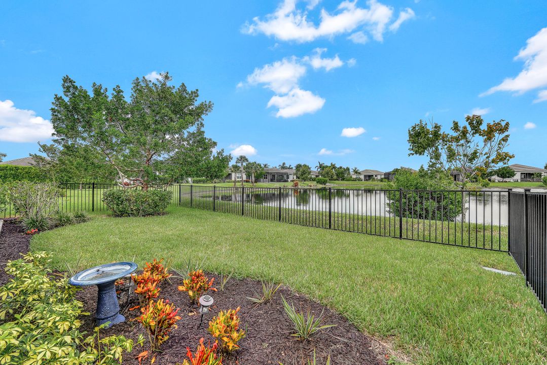 28390 Captiva Shell Lp, Bonita Springs, FL 34135