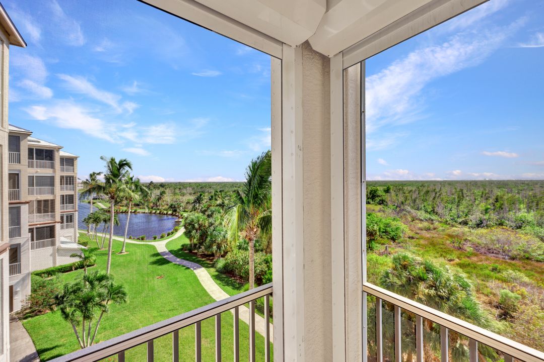 9131 Southmont Cove  #302, Fort Myers, FL 33908