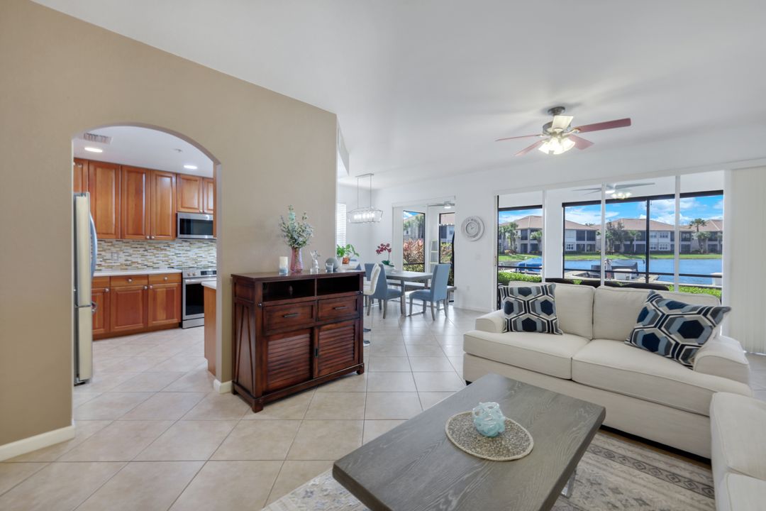 8763 Coastline Ct  #101, Naples, FL 34120