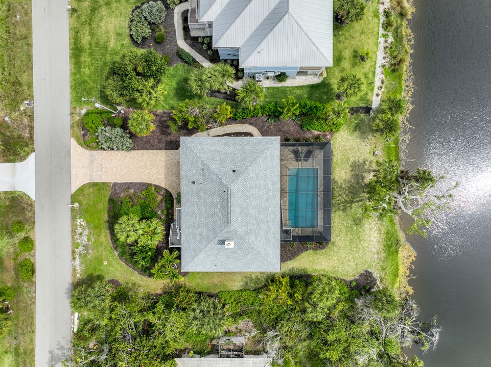 3205 Twin Lakes Ln, Sanibel, FL 33957