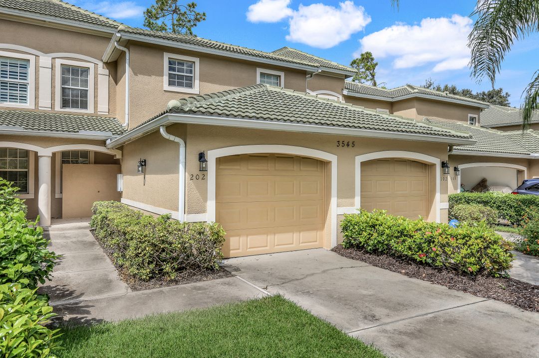 3545 Laurel Greens Ln N  #202, Naples, FL 34119