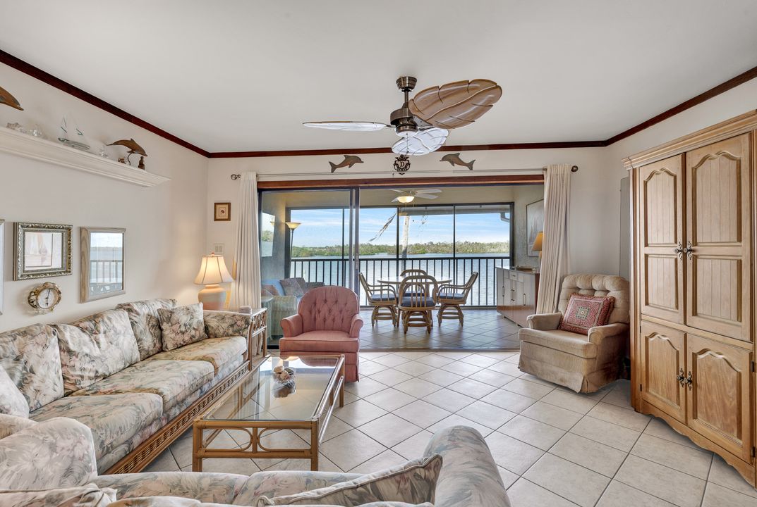 894 Buttonwood Dr #219, Fort Myers Beach, FL 33931