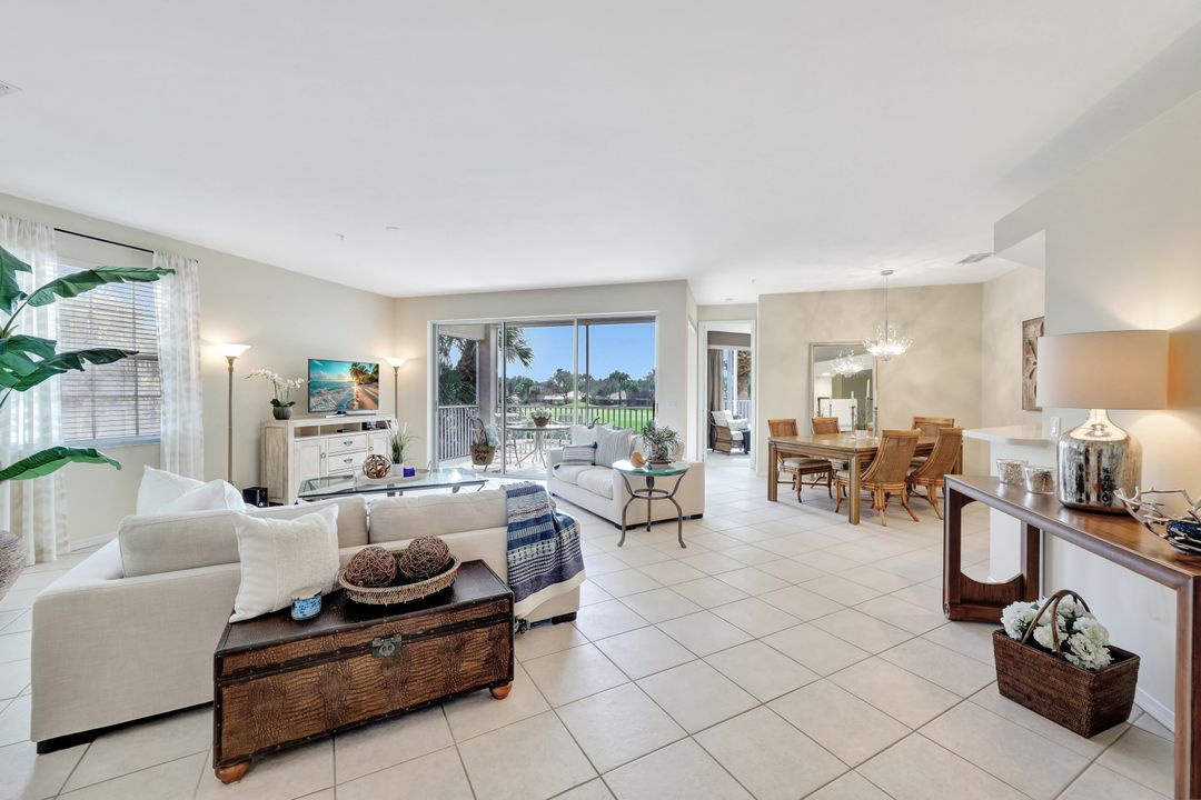 1600 Clermont Dr #201, Naples, FL 34109