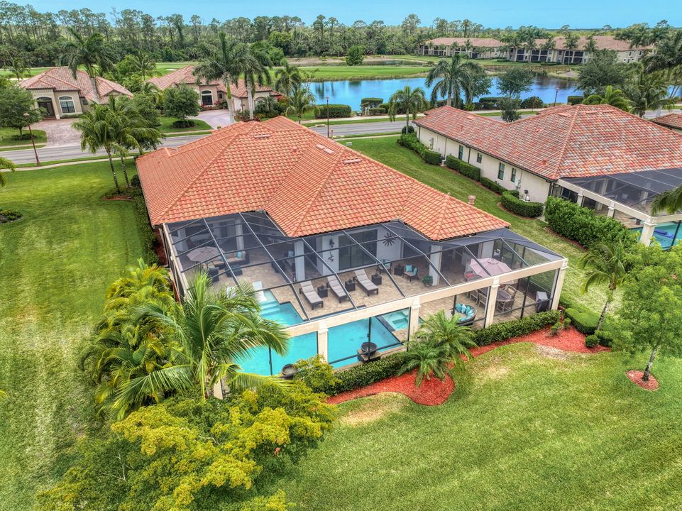 9872 Corso Bello Dr, Naples, FL 34113