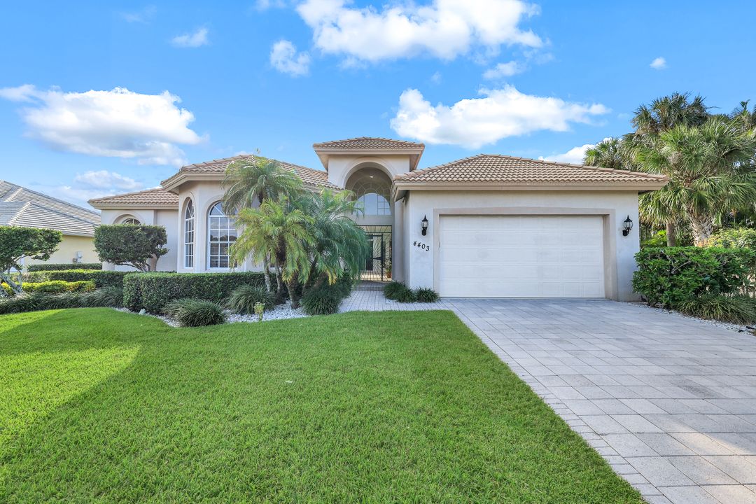 4403 Lighthouse Ln, Naples, FL 34112