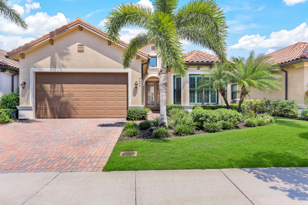 9096 Isla Bella Cir, Bonita Springs, FL 34135