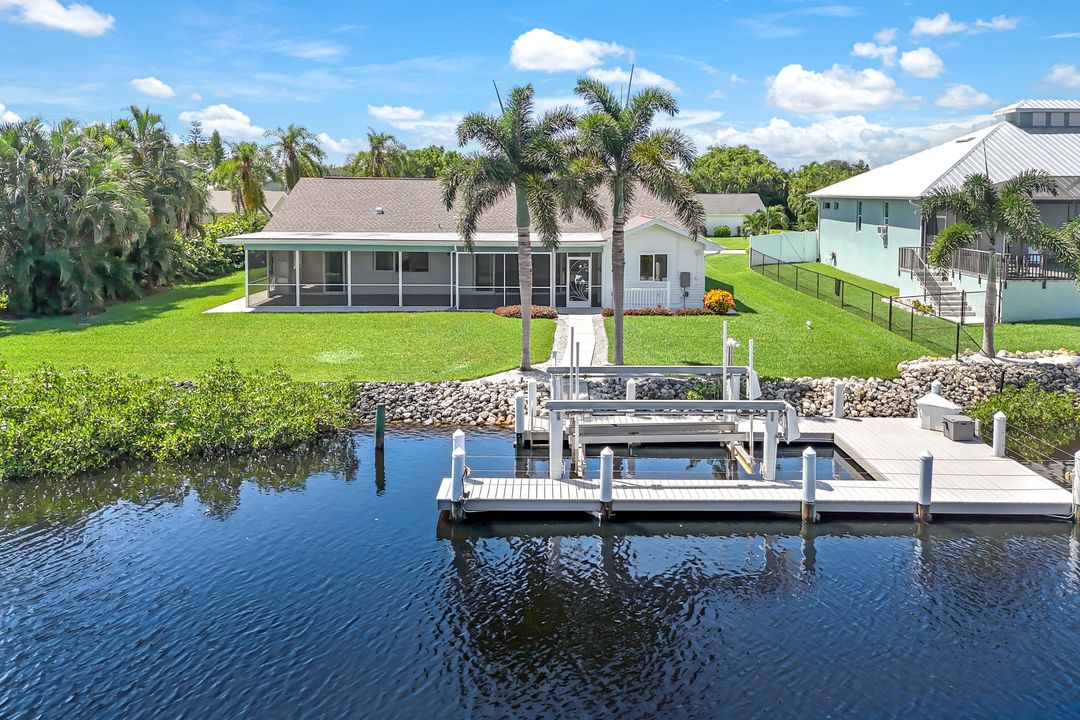 17651 Boat Club Dr, Fort Myers, FL 33908