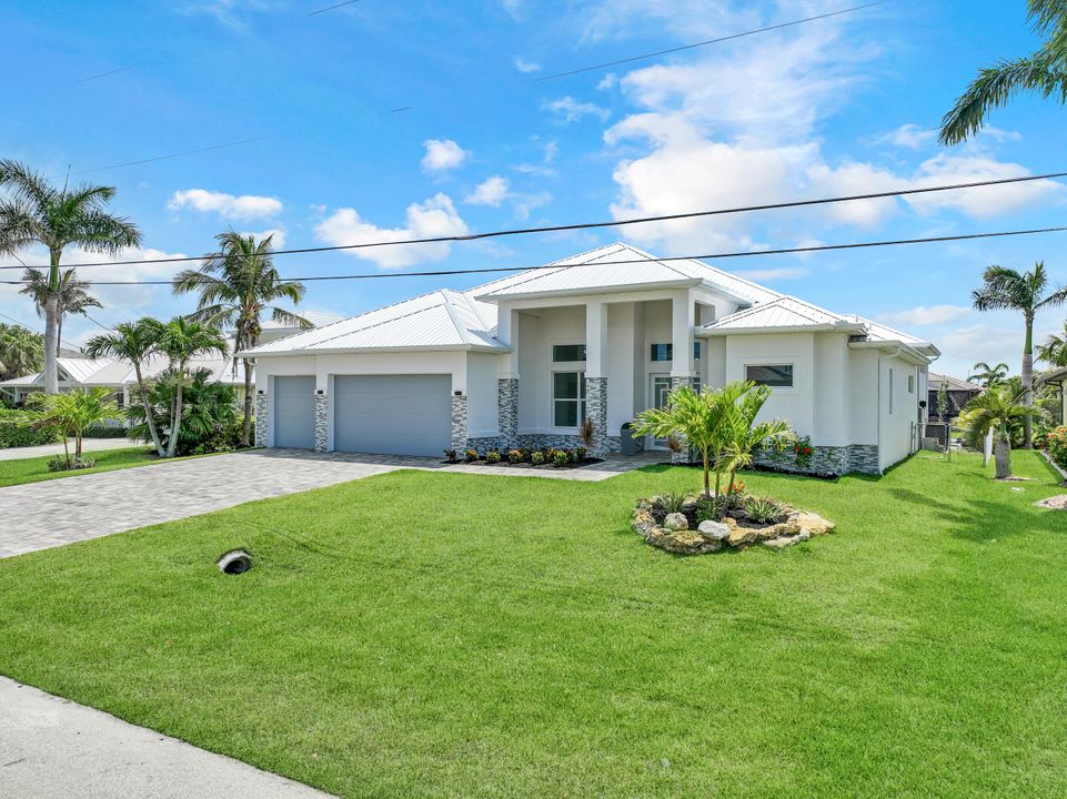 4307 SW 20th Ave, Cape Coral, FL 33914