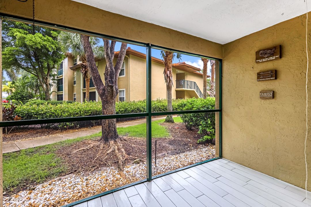 8940 Colonnades Ct E #714, Bonita Springs, FL 34135