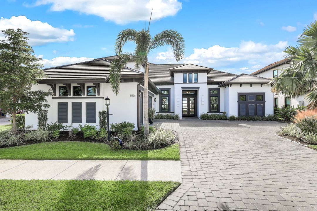 11401 Venetian Lagoon Dr, Fort Myers, FL 33913