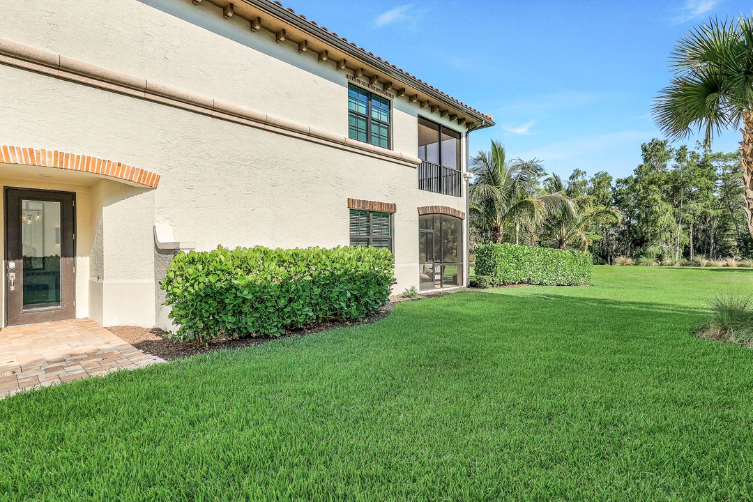 16348 Viansa Wy #102, Naples, FL 34110