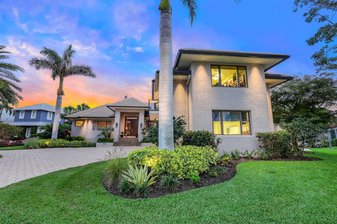 520 Sand Hill Ct, Marco Island, FL 34145